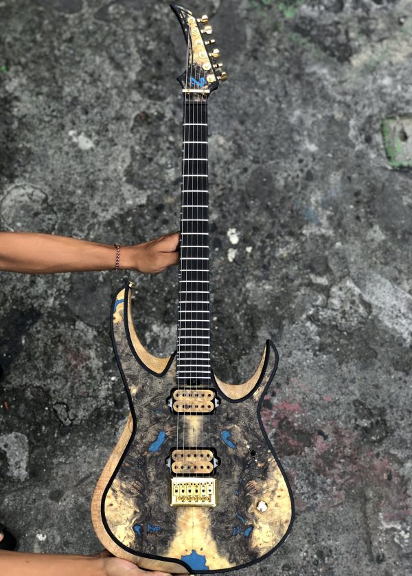 Balkatora 6 strings (Buckeye Burl)